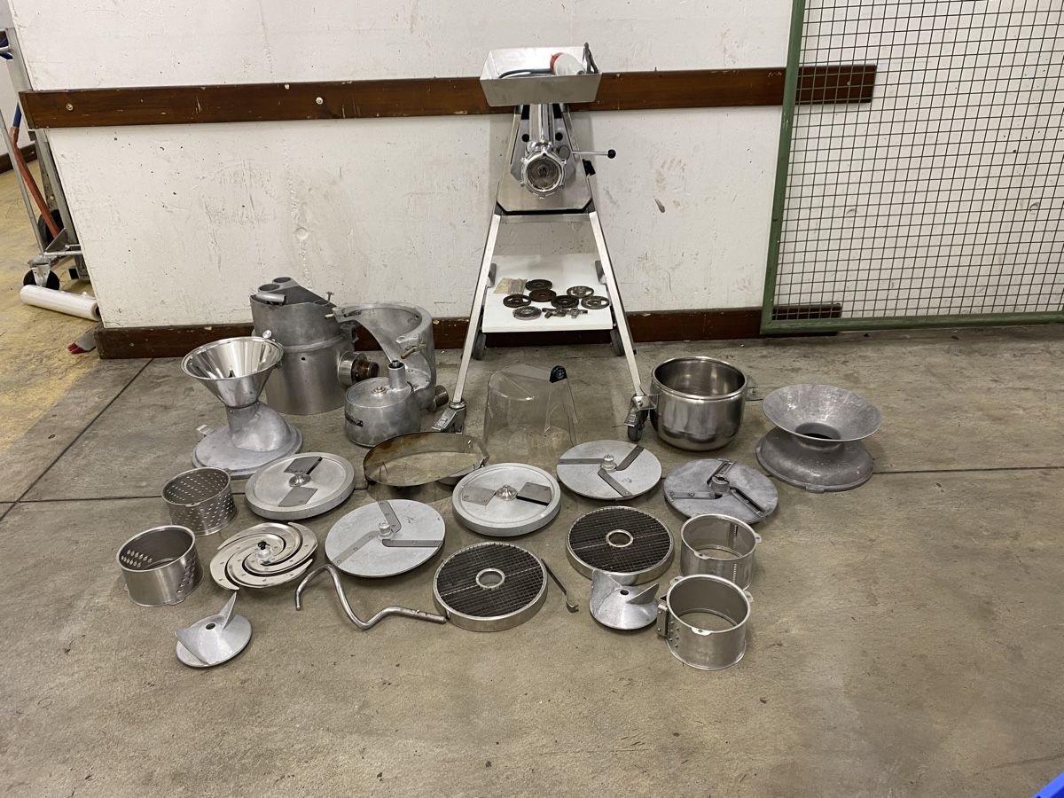Küchengeräte: Universalmaschine – Gebraucht aus Dietikon von dia_y8y5 6