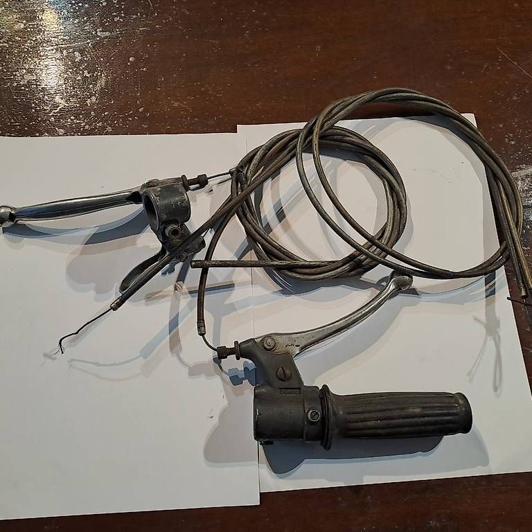 Piaggio Pièces pour mobylette: pezzi diManopole e leve Domino – D'occasion à Riva San Vitale par Marneta