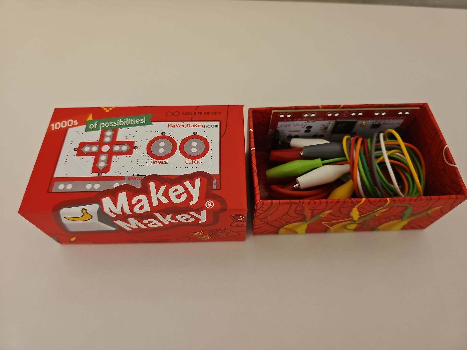 Giochi: Makey Makey Original Set inkl. Kabel & Box – Usato da Bäretswil venduto da ema_b7vf