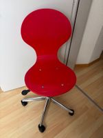 Bürostuhl Holzschale knallrot hohenverstellbar Kippfunktion