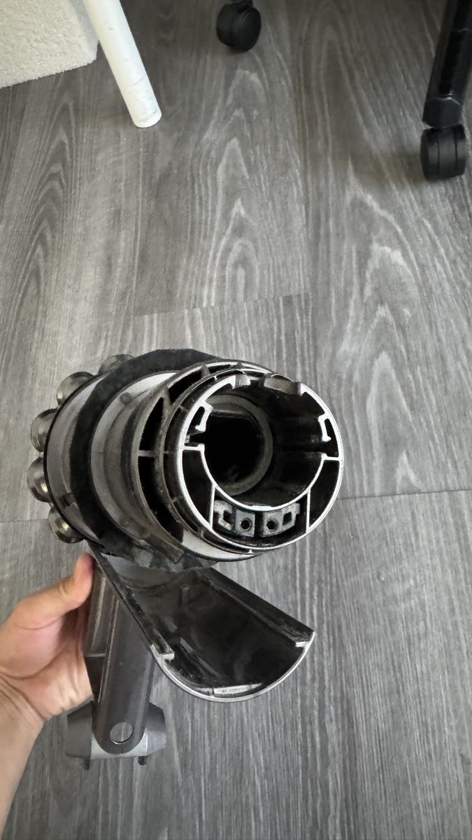 Dyson Aspirapolveri & Accessori: Pièces dyson v11 – Difettoso da Genève venduto da Syb.I 4