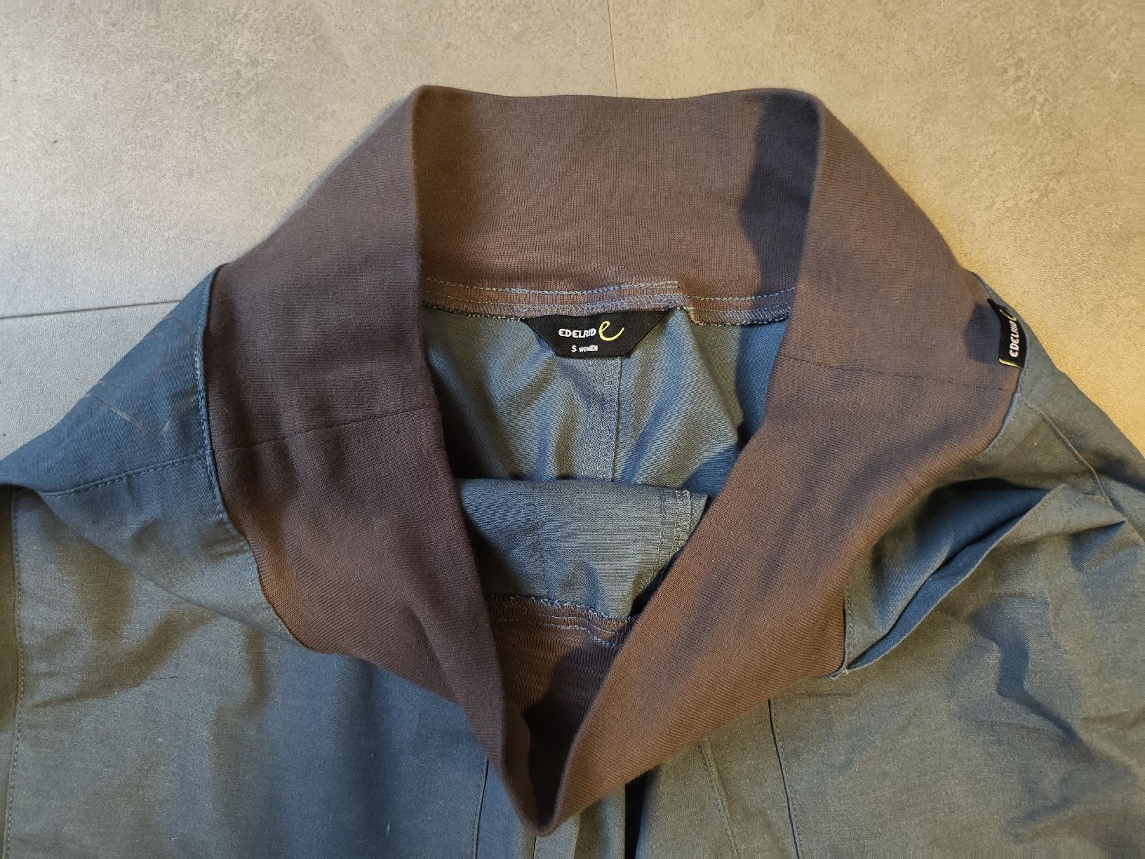 Edelrid Pantaloni: Boulderhose EDELRID blau grau Grösse S – Nuovo (secondo la descrizione) da Au TG venduto da Michelle_9711 2