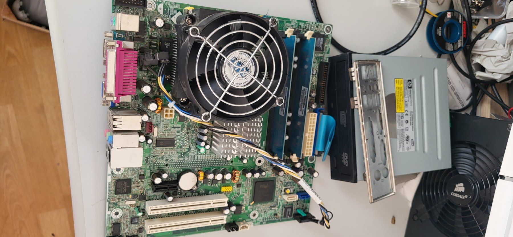 Hewlett Packard Schede madri: Pentium 4 3.00GHz KIT complet – Usato da Düdingen venduto da boascompras