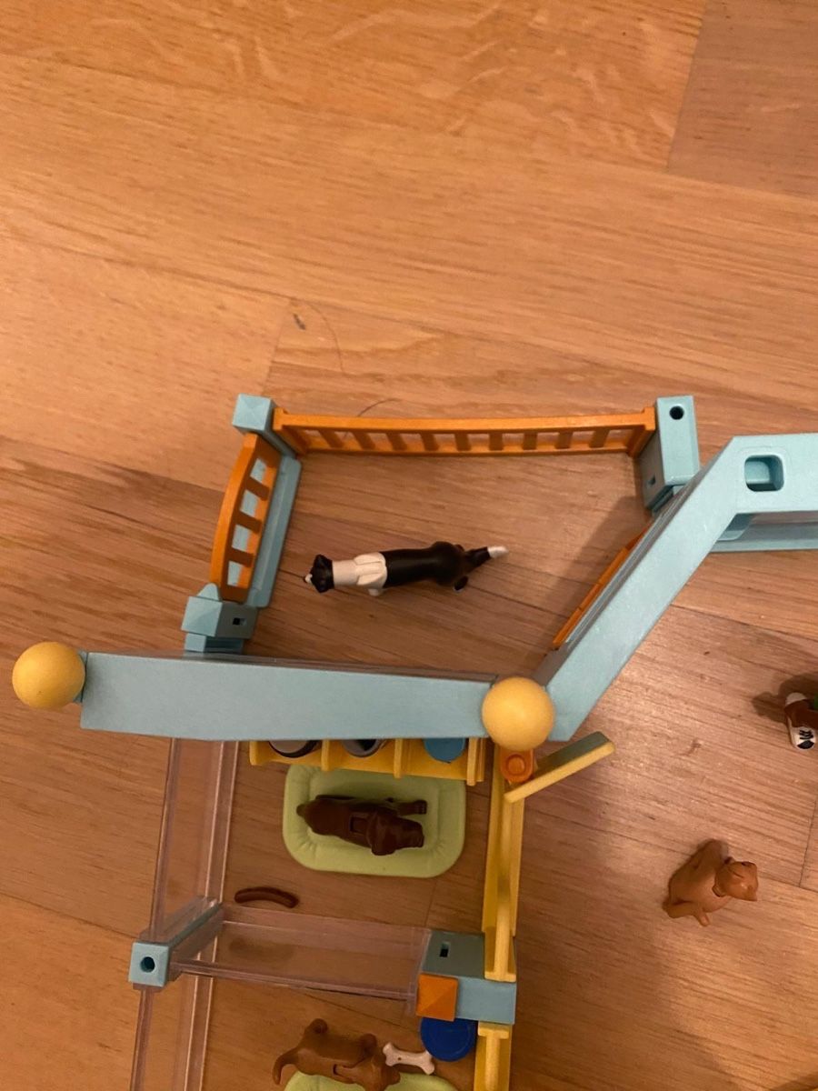 Playmobil Giocattoli: Playmobil Tierheim – Usato da Winterthur venduto da Debatte 4