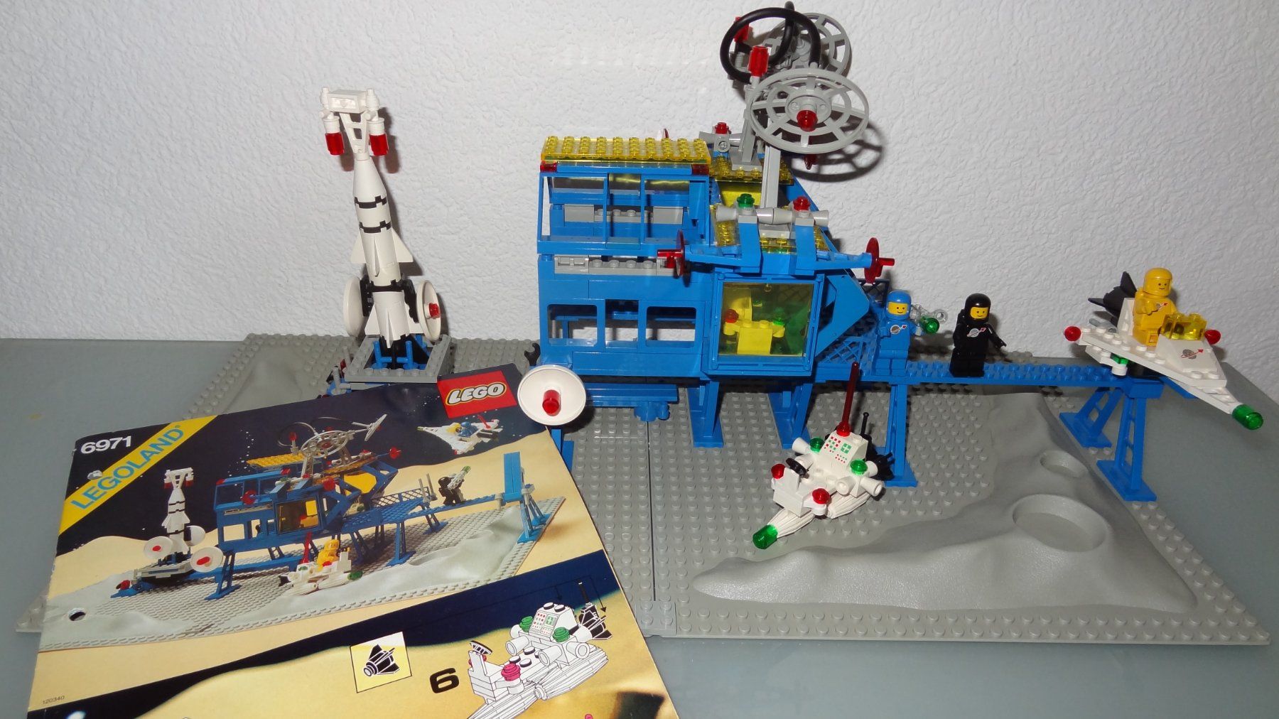 Lego Spielzeuge: Lego 6971 Intergalaktische Kommandobasis von 1984 – Gebraucht aus Winterthur von Blueedition