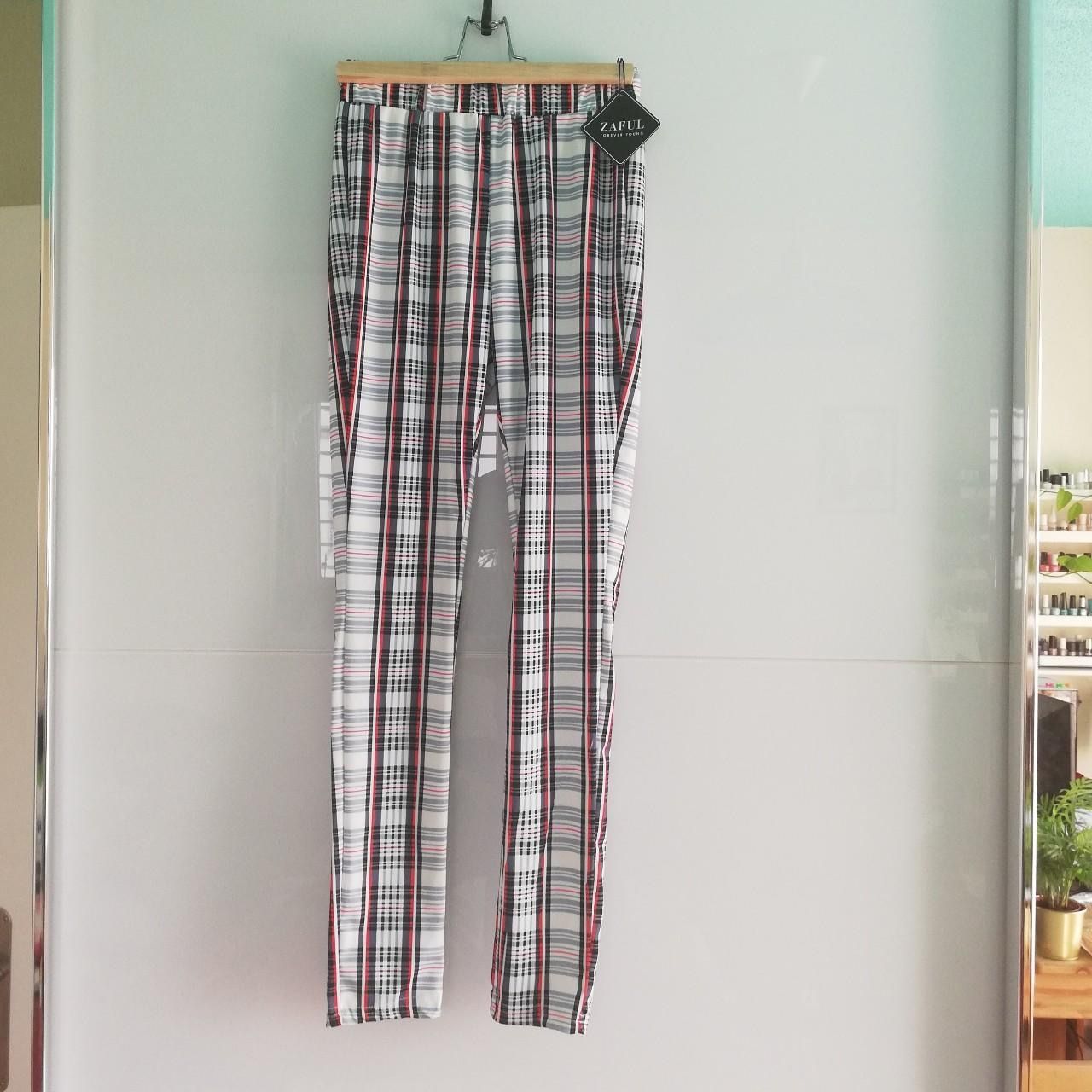 Leggings: Neue Zaful Leggings Gr. S – Neu und originalverpackt aus Tagelswangen von SpicyChicken 3