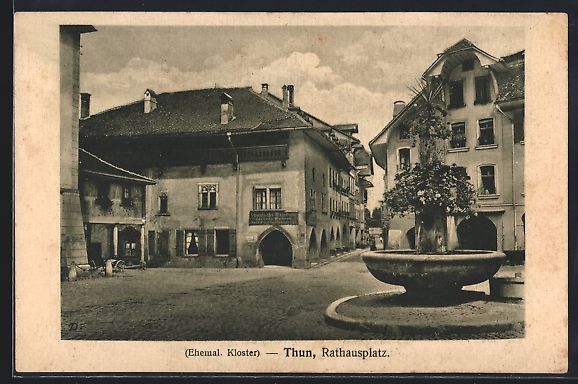 Cartoline postali: AK Thun, Rathausplatz mit Brunnen, 1922 – Usato da Berlin venduto da bartko-reher