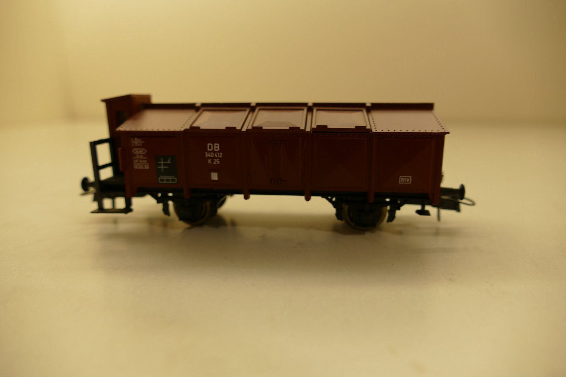 Roco Modellini di ferrovie: Roco H0: DB Klappdeckelwagen – Nuovo e nell'imballaggio originale da Niederhasli venduto da rail-duerst 2