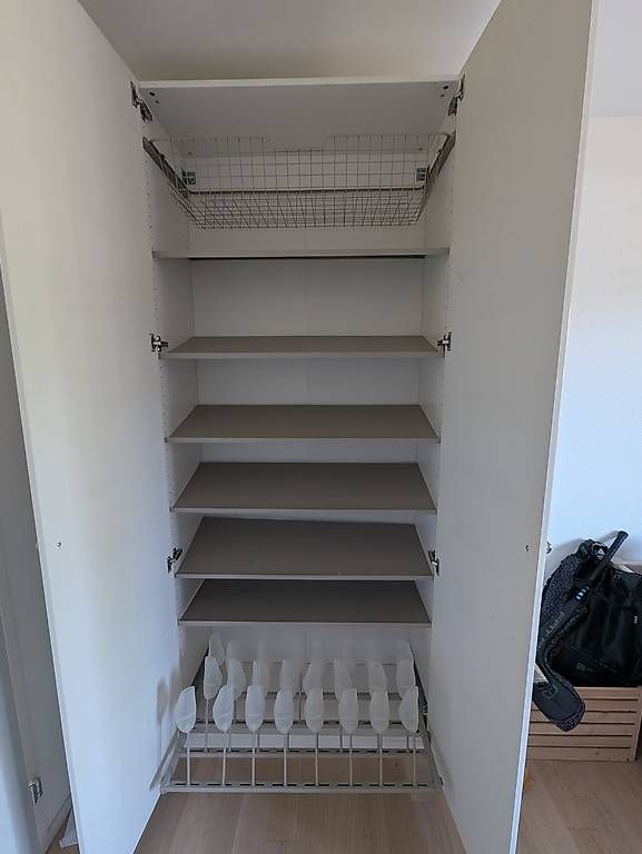 Armadi: Pax 100x35x236 – Usato da Solothurn venduto da Smfr 2