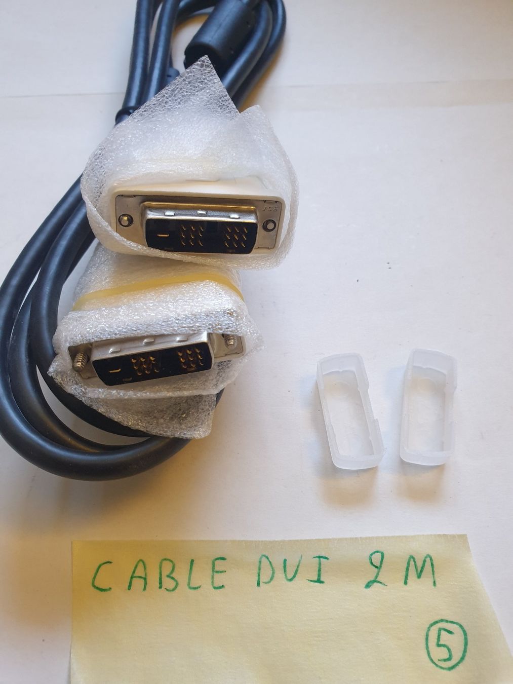 Kabel: Câble Dvi to Dvi / 2m / pas testé – Gebraucht aus Moudon von Amaroli7
