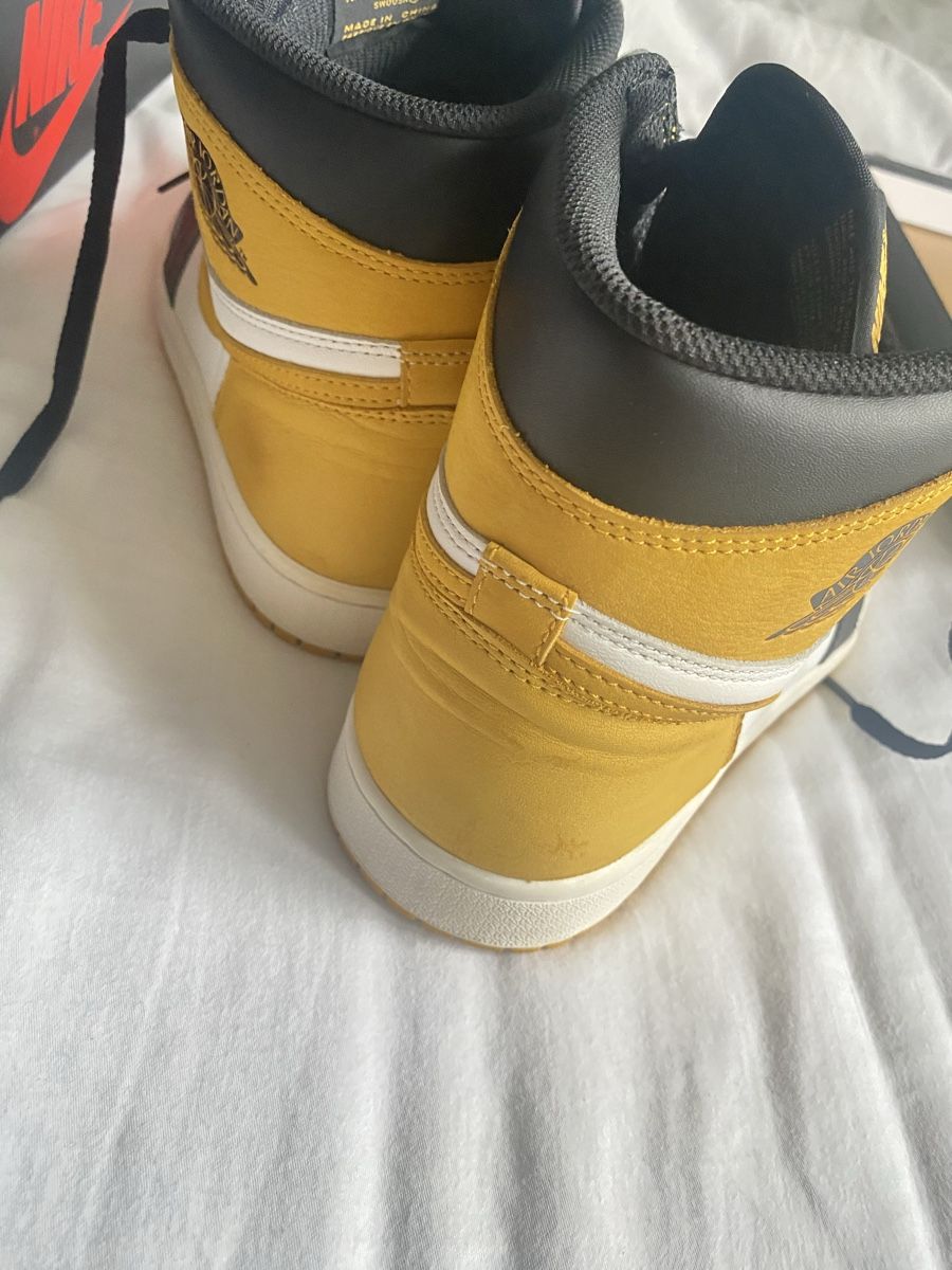 Jordan Scarpe da uomo: Air Jordan 1 Retro Yellow Ochre – Usato da Zürich venduto da micha_mm 6