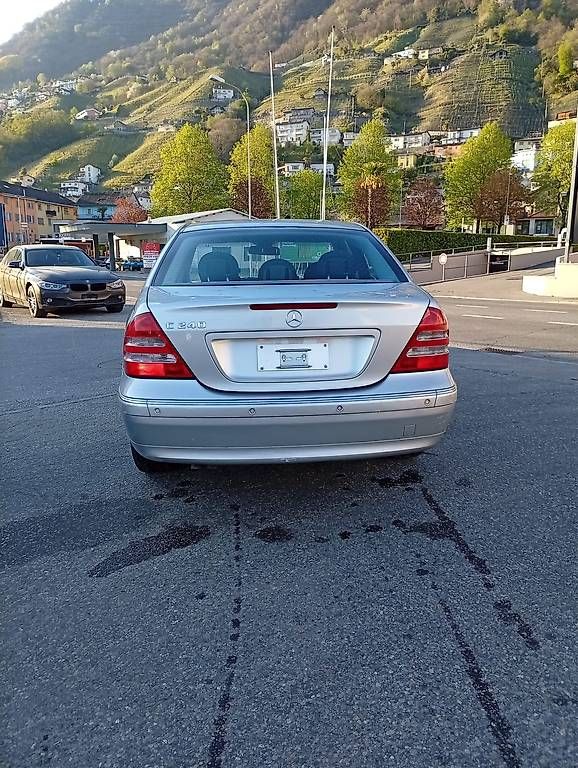 Mercedes-Benz Autos: MERCEDES BENZ C 240 – Gebraucht aus Gordola von sai_2bz9 3