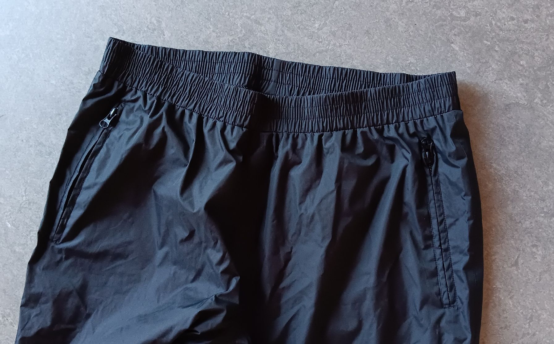 46 Nord Pantaloni: Regenhosen 46Nord schwarz, Gr.40 – Usato da Hilterfingen venduto da Manu814 2