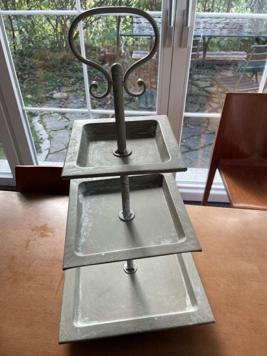 Tutte le decorazioni: Etagere quadratisch shabby chic  – Usato da Wald ZH venduto da Tiger1234