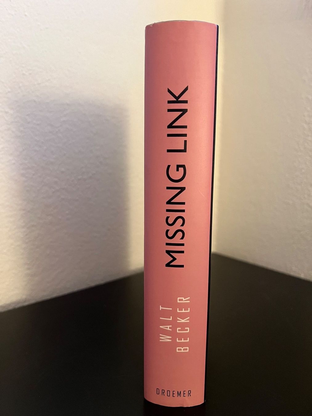 Libri: 📖 Missing Link Thriller – Walt Becker – Usato da Vaduz venduto da NotNeeded 2