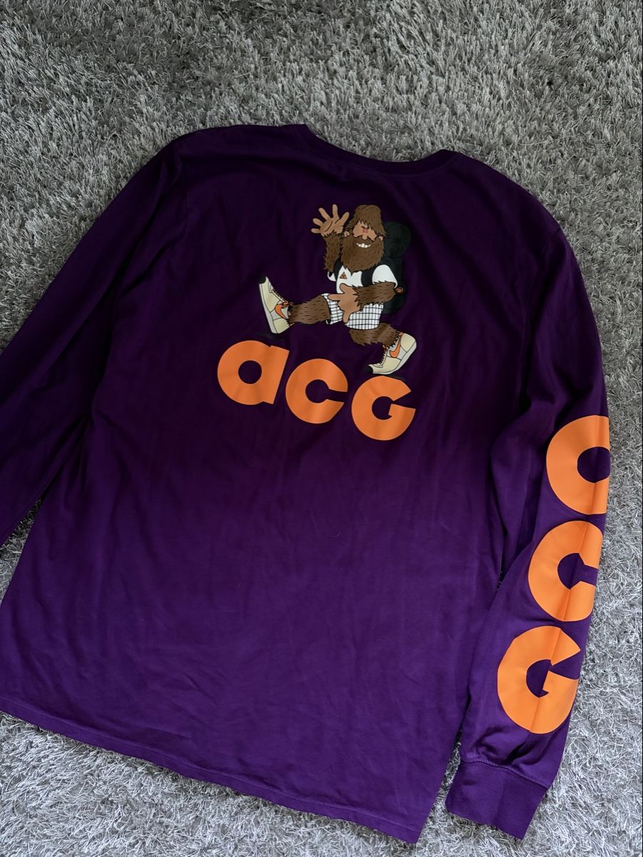 Nike Maglioni & Felpe: Nike ACG Purple Long Sleeve Tee – Nuovo (secondo la descrizione) da Brislach venduto da edu_t6pq