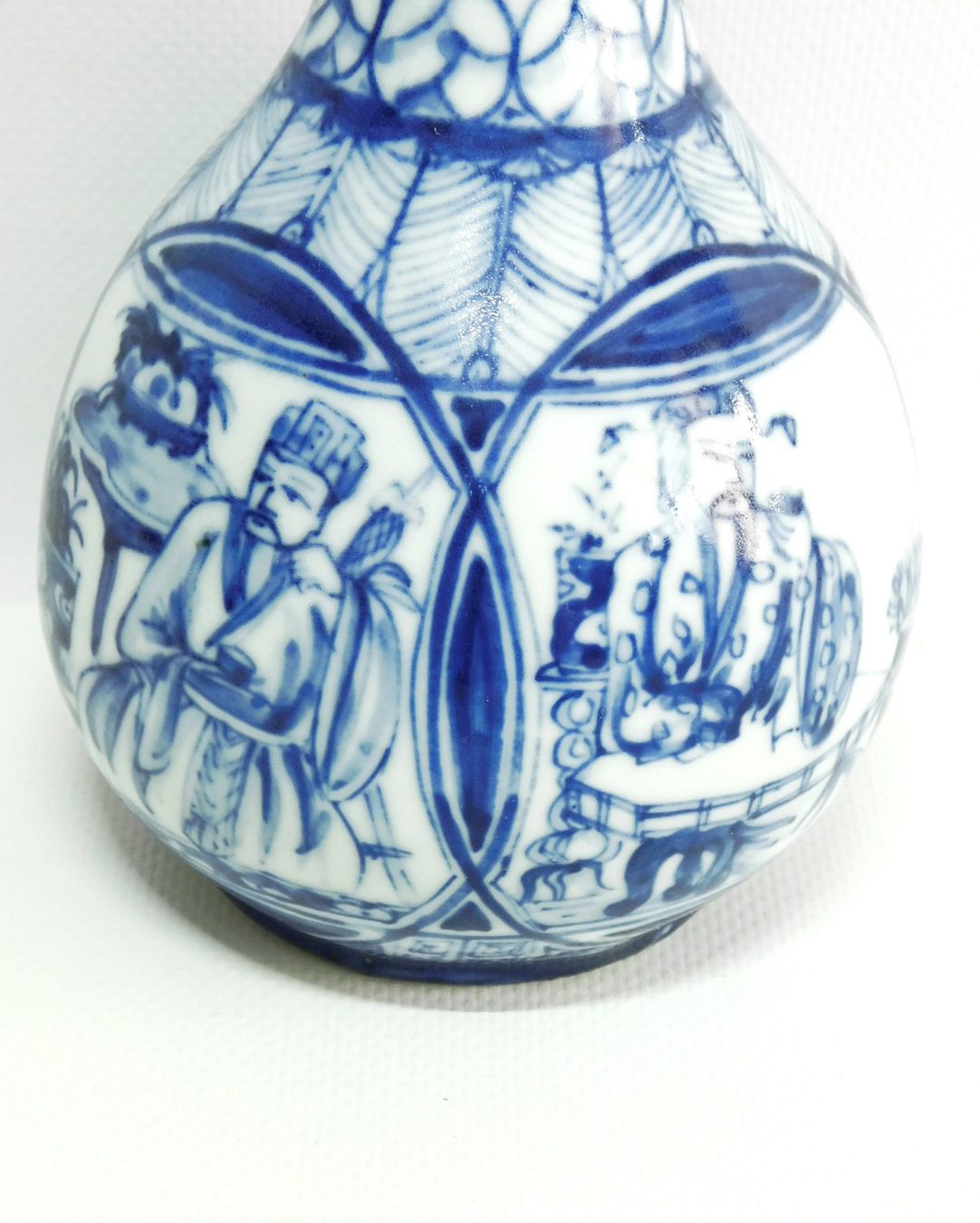 Vasen & Gefässe: Antik chinesische Flaschenvase, – Gebraucht aus Emmenbrücke von Neverlaand-22 2