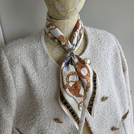 Celine Tuch 58x58 cm Vintage