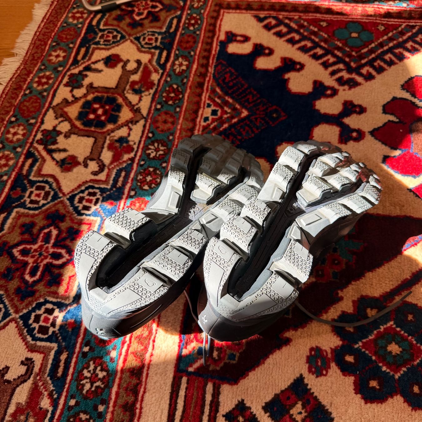 On Herrenschuhe: On Cloudrock Low Waterproof – Gebraucht aus Zürich von mdr. 4