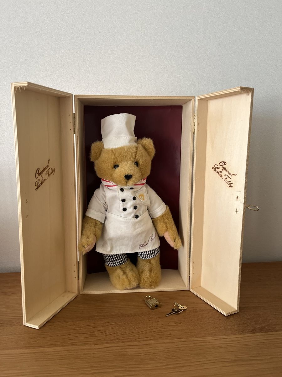 Spielzeuge: Original Sacher Teddy Chef – Neu (gemäss Beschreibung) aus St. Prex von Nikolletta 5