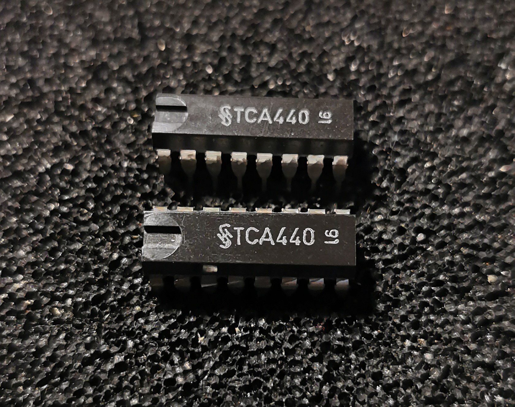 Componenti elettronici: TCA440 Siemens Halske 2 Stück – Nuovo (secondo la descrizione) da Bremgarten b. Bern venduto da Vittorio0