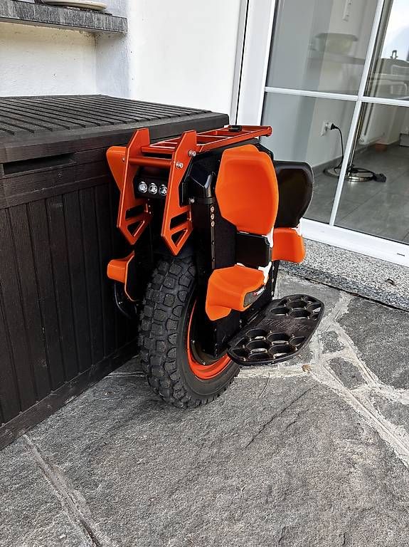 Veicoli elettrici: Begode Falcon Electric Unicycle – Usato da Porza venduto da jpc_p7qx