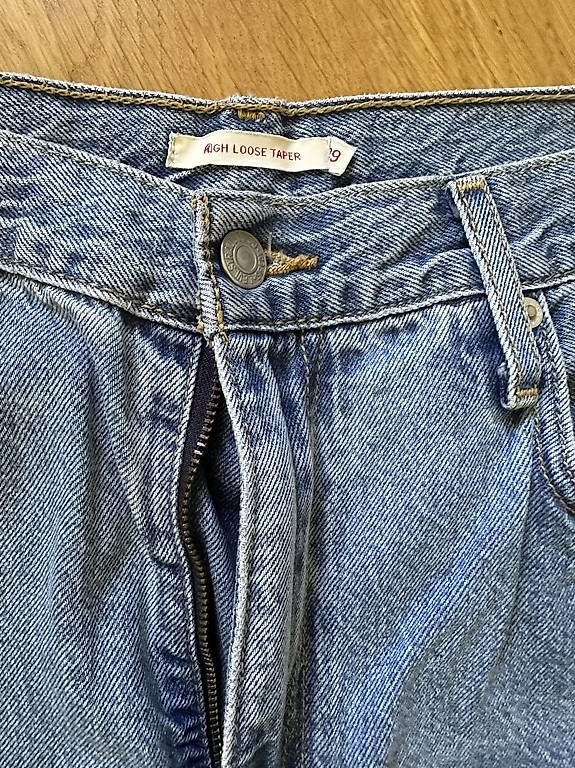 Levi's Jeans: Lévis 29 – Usato da Pully venduto da tarra26 1