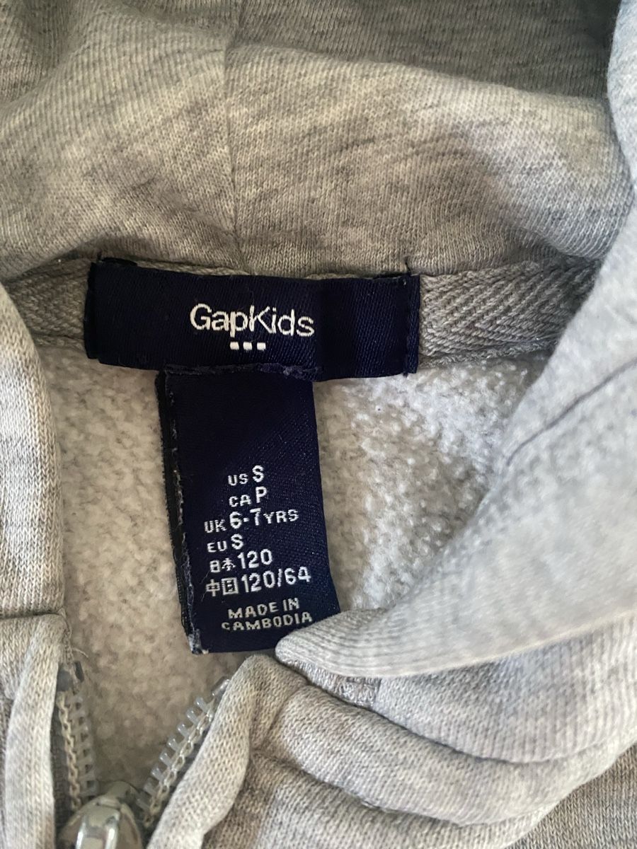 Gap Maglioni & Felpe: GAP Jäckli - Gr. 6-7 – Usato da Frenkendorf venduto da around_the_world 2