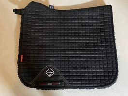LeMeiux Merino Sensitive Skin Dressurschabracke - Schwarz