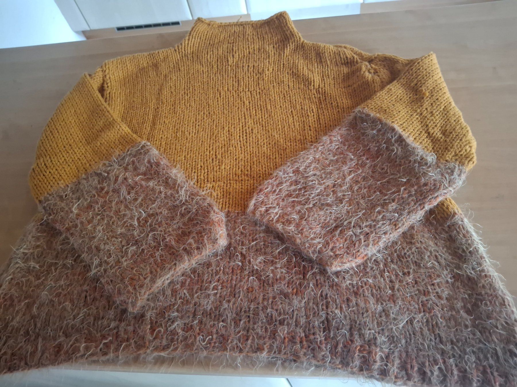 Pullover & Sweatshirts: Pull taille XL – Gebraucht aus Villiers von san_jn5w