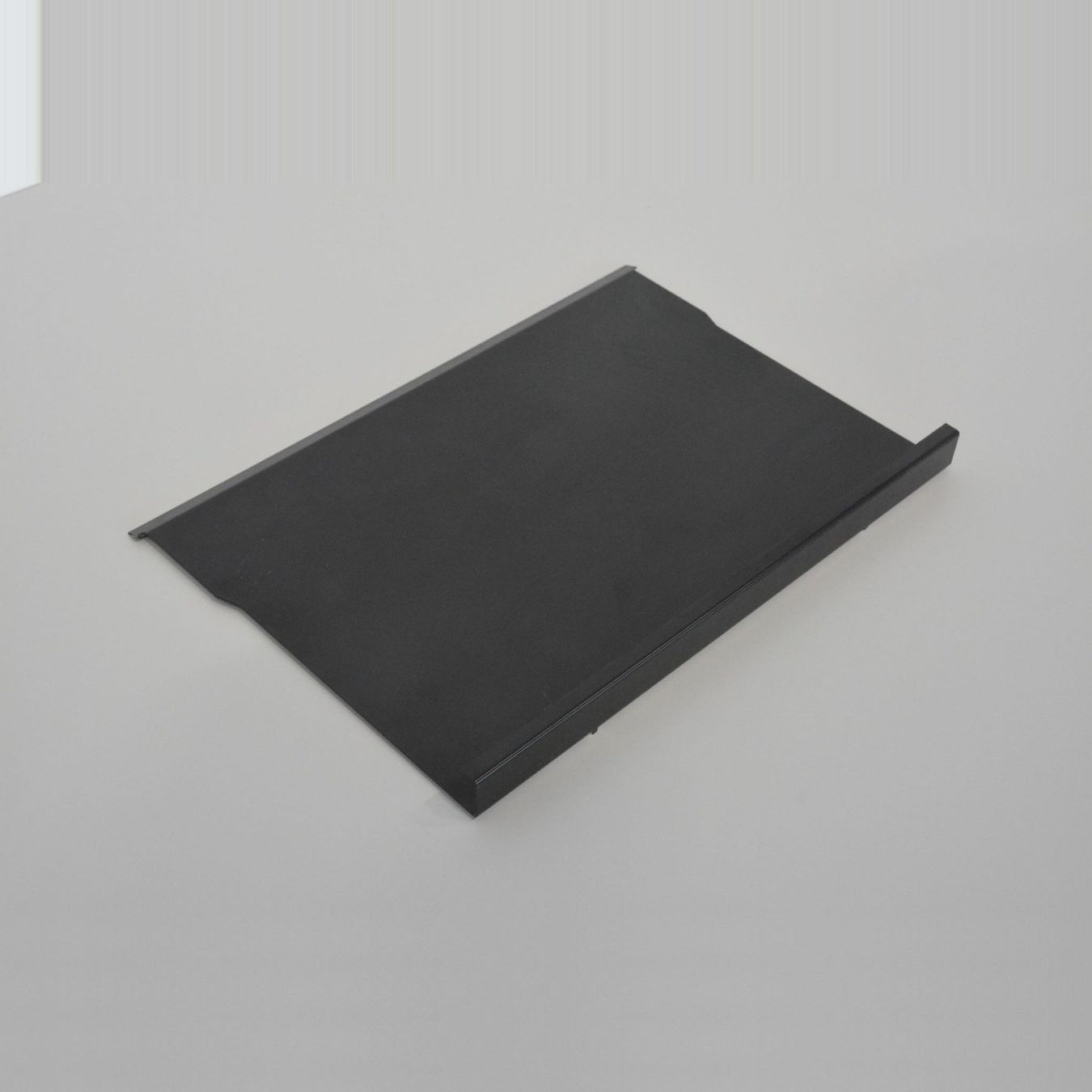 Altro in Decorazioni & Accessori: Hettich Basic Schrägfächer für Korpus - Schwarz 342mm breit – Usato da Schönenwerd venduto da mcofficeshop 1