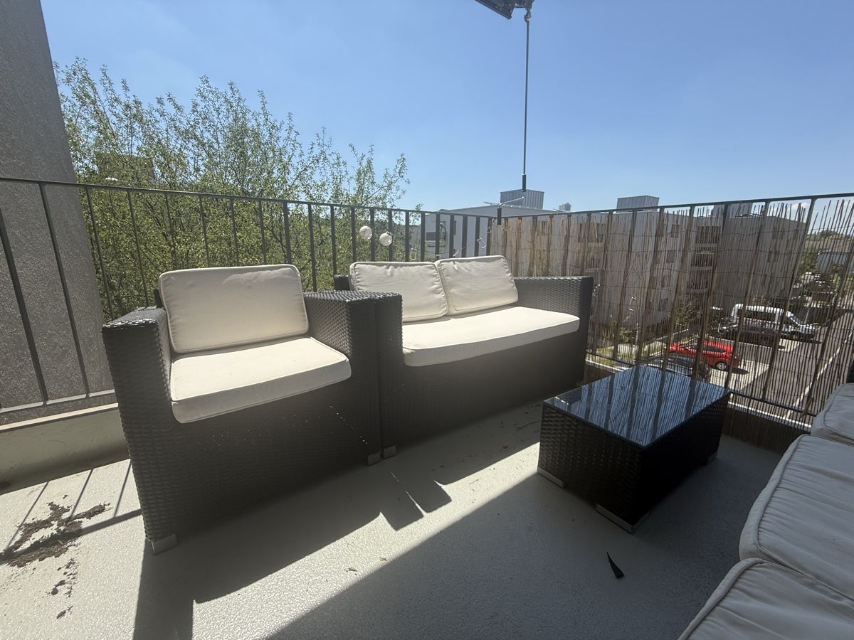Sofas: Polyrattan Gartenlounge inkl. Glastisch – Gebraucht aus Ostermundigen von Anas22 2