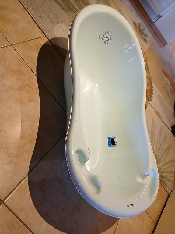Tutto per il bagno: Baby-Badewanne – Usato da Süderen venduto da jonathann83 1