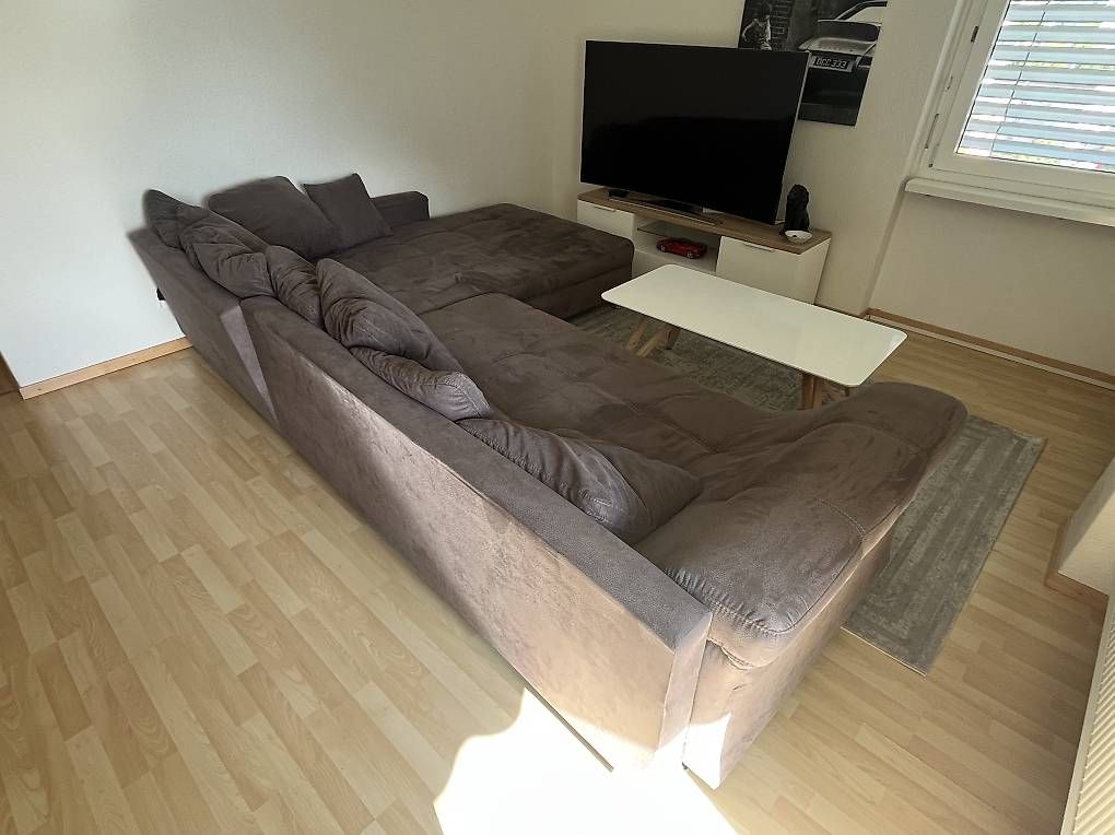 Sofas: Sofa – Gebraucht aus Thusis von LG.Autohandel 1