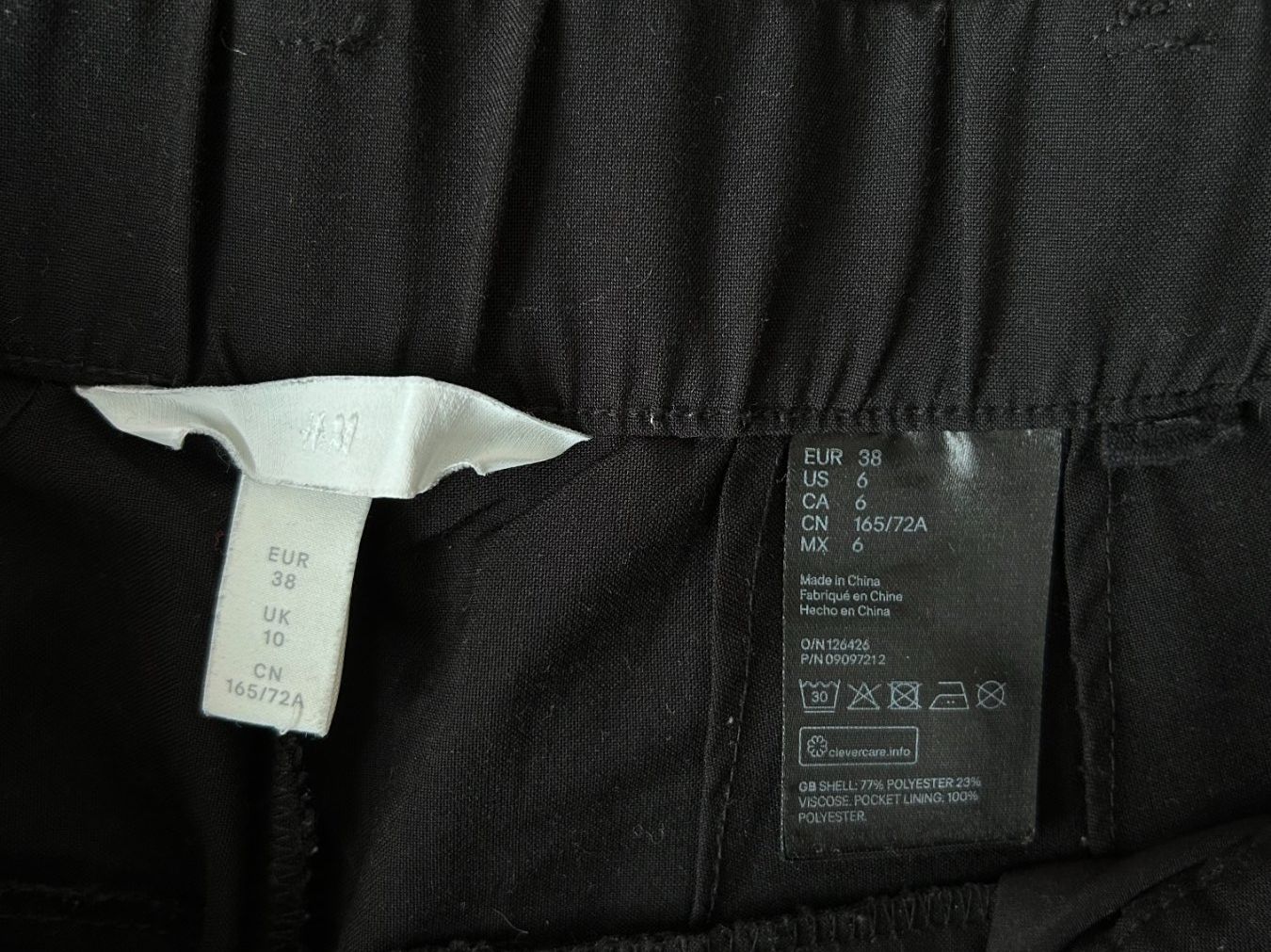 H&M Pantalons: H&M Hose – D'occasion à St. Gallen par look-twice 4