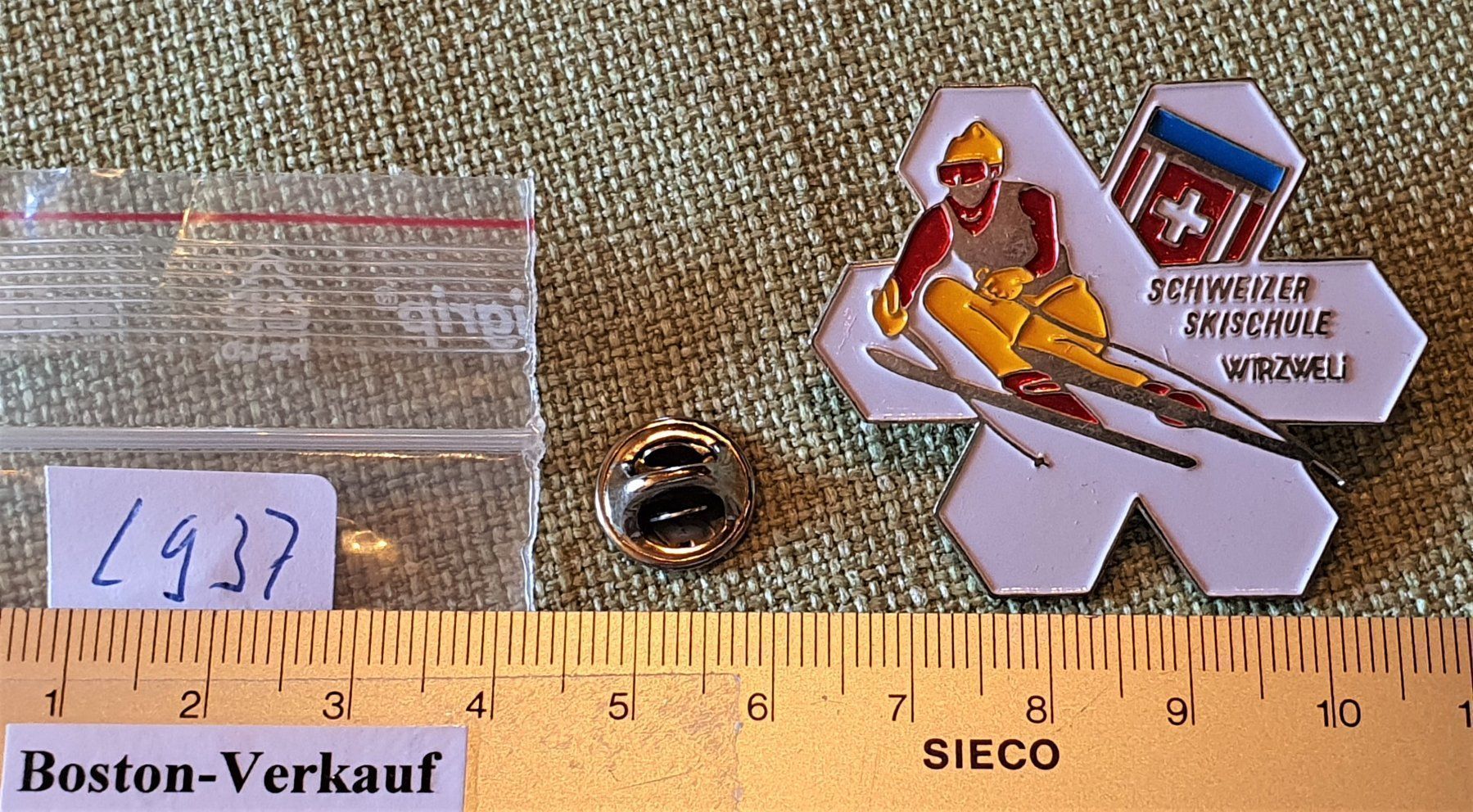 Plaketten & Abzeichen: L937 - Grosser Pin Schweizer Skischule Wirzweli – Gebraucht aus Reinach BL von Boston-Verkauf 2
