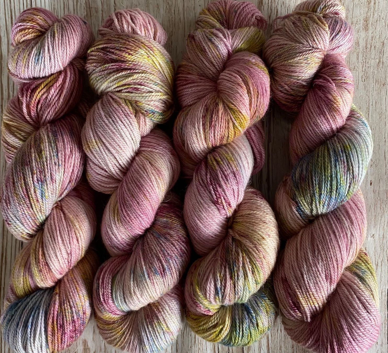 Lana: merino. Alpaca & soie - teinte à la main – Nuovo e nell'imballaggio originale da Randogne venduto da BonnieG 1