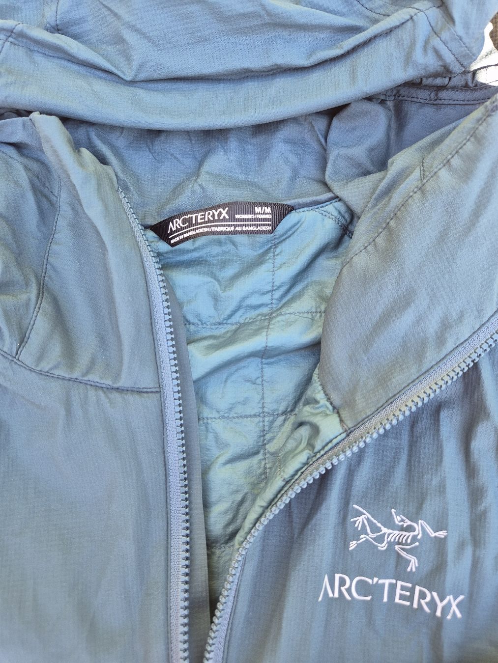 Arcteryx Giacche: Arc'teryx ATOM SL Jacke – Usato da Zürich venduto da Loboso 2