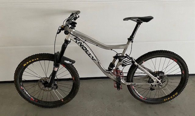 Biciclette: KNOLLY Endorphin mountain bike – Usato da Dallenwil venduto da ZD2019