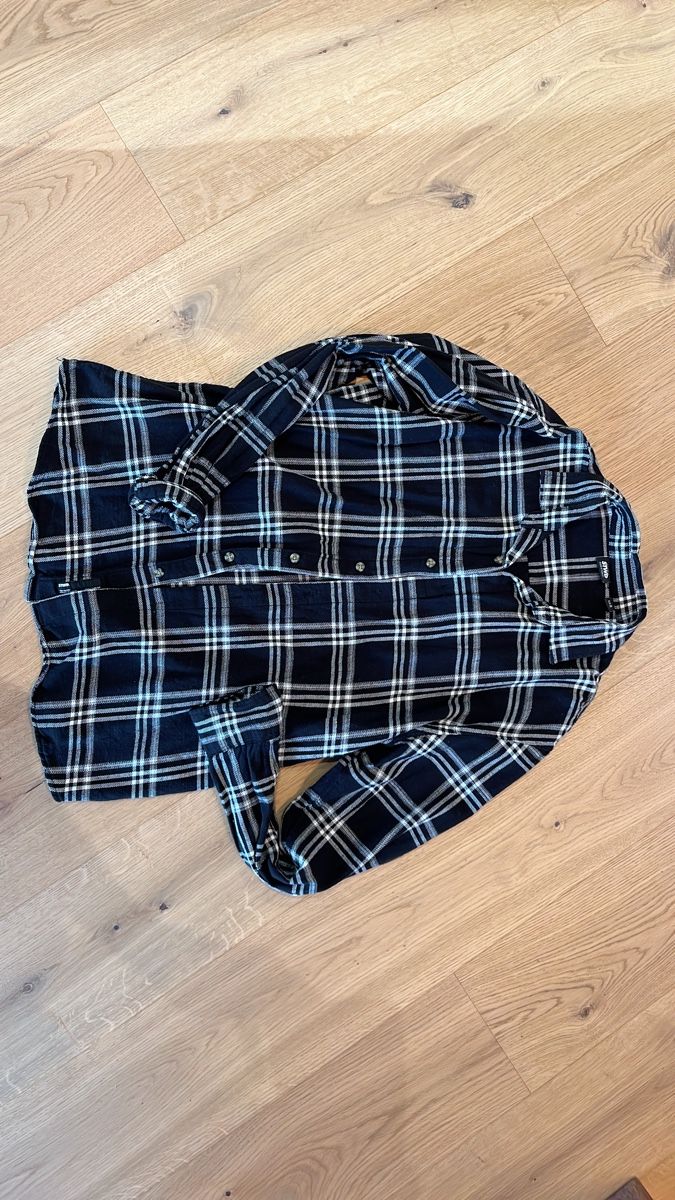 Pull&Bear Hemden: Karohemd Grösse M – Gebraucht aus Baar von ani_7nbb