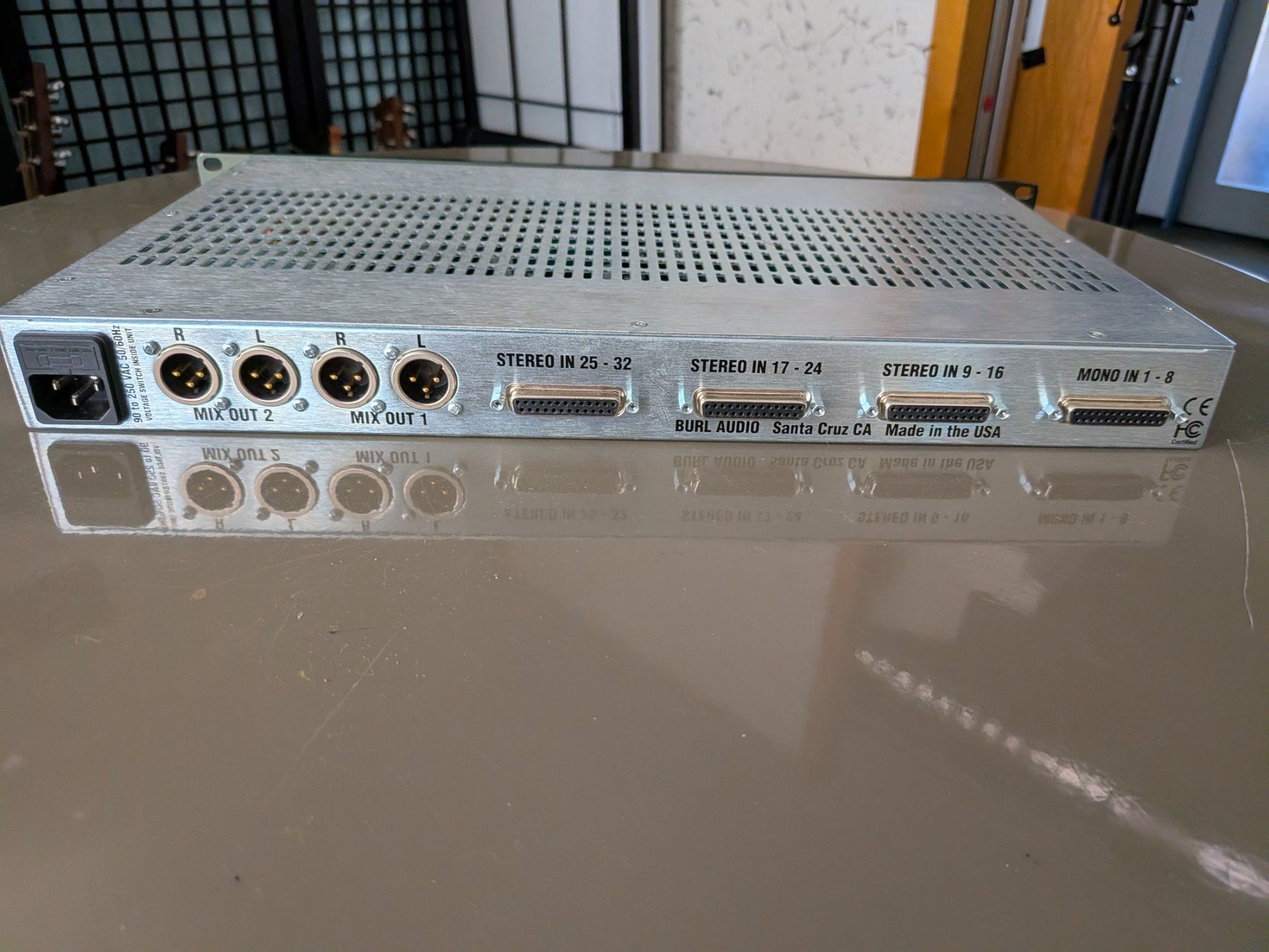 Console di mixaggio: BURL Analog Summierer Vancouver B32 – Usato da Bern venduto da Rolphee2 1