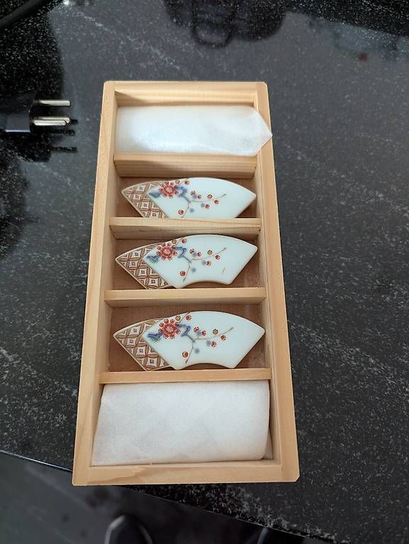 Holzartikel: Fukogawa Chopstick Rest – Neu und originalverpackt aus Riniken von 7ch_bx5j