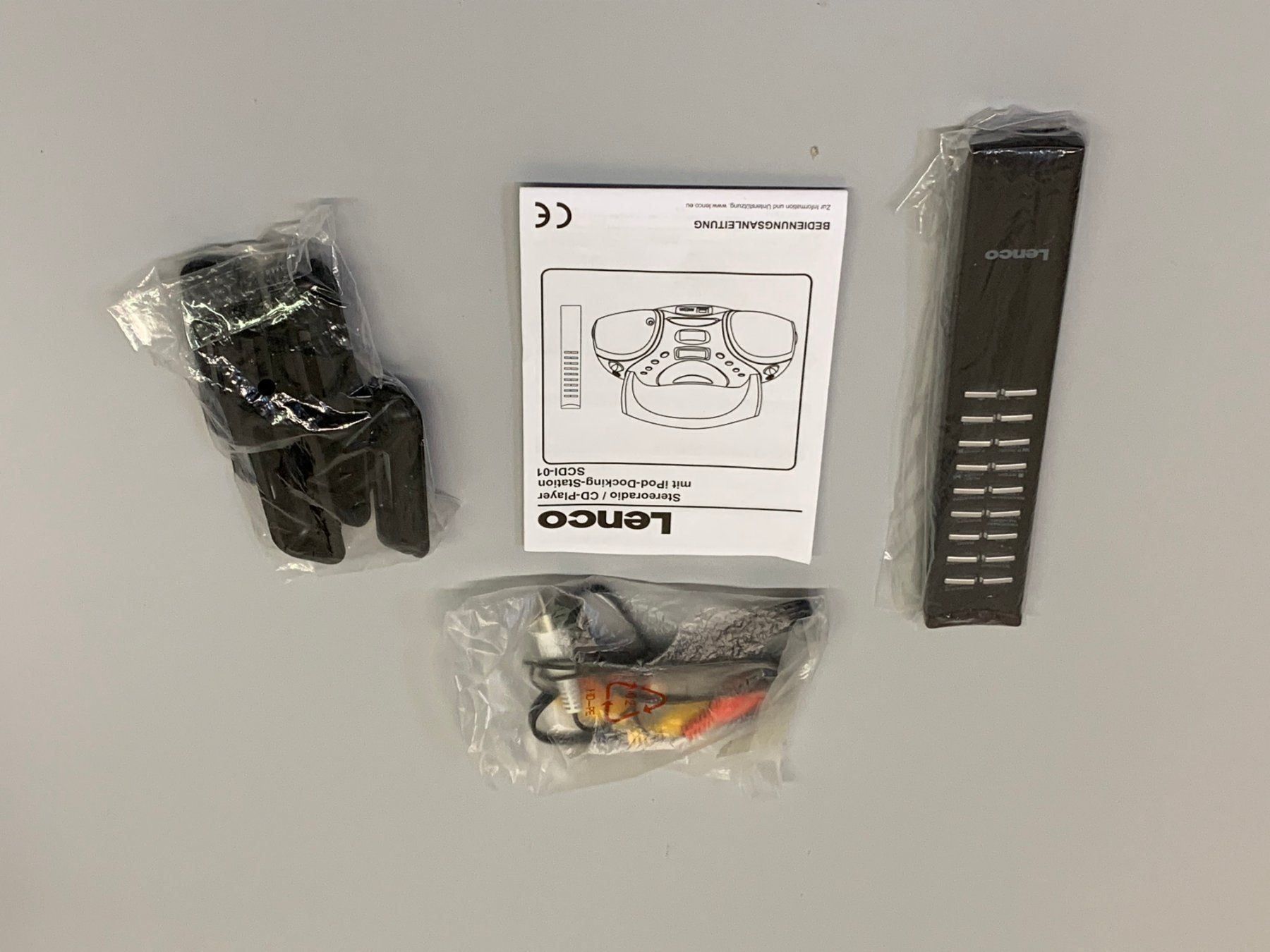 Lenco Radio: Lenco SCDI-01 Stereo-Radio iPod-Docking – Difettoso da Hochdorf venduto da av-electronics 9