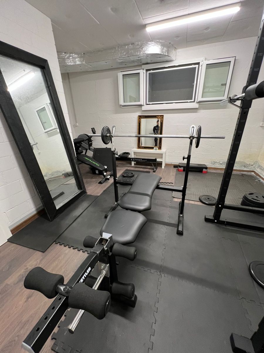 Kettler Hometrainer: Hantelbank Kettler – Usato da Bäch SZ venduto da gua_56hm