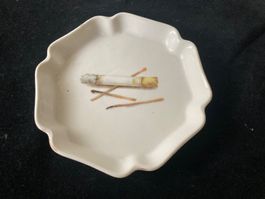 Alter Aschenbecher oder Schälchen von Langenthal