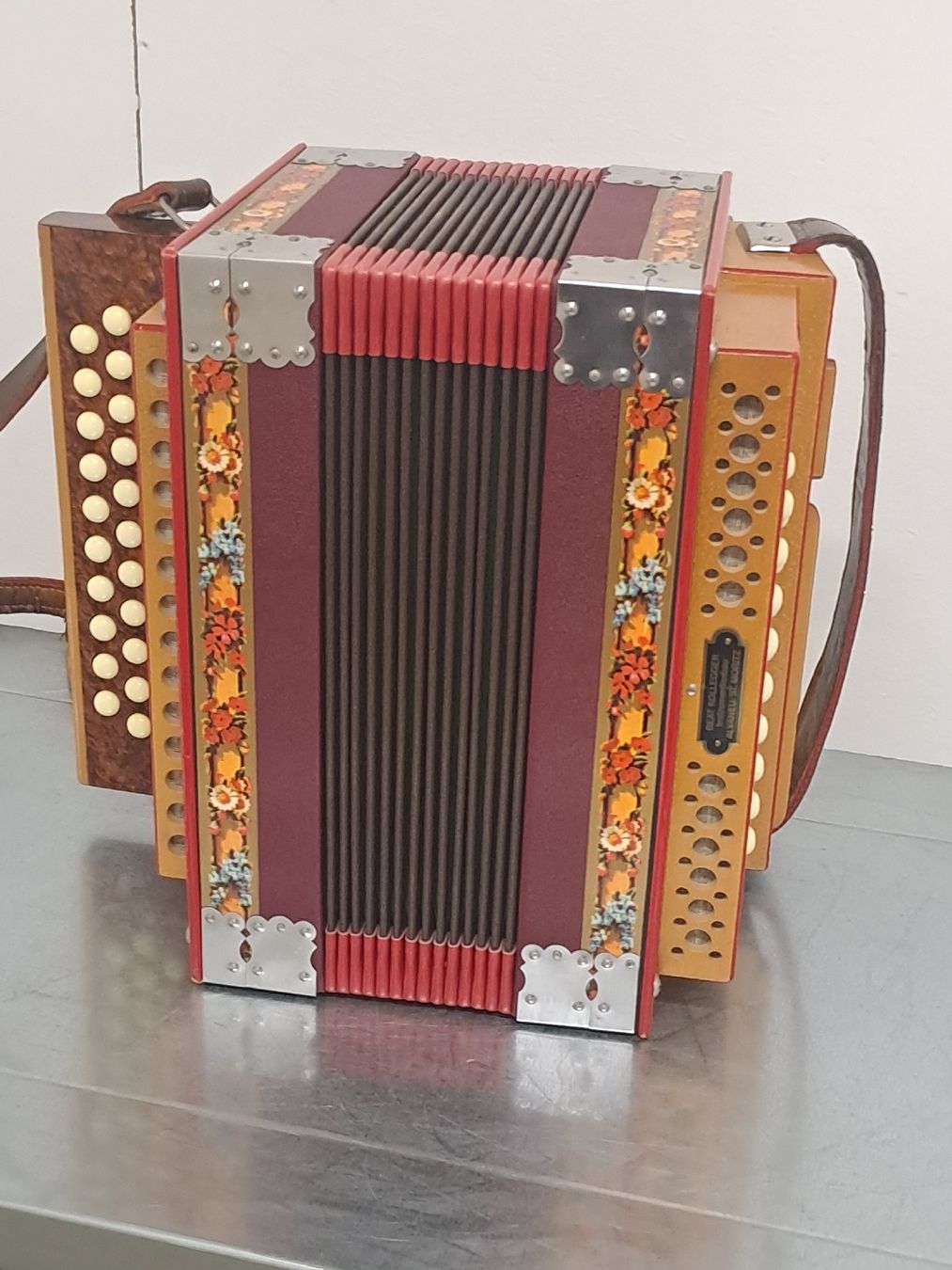Instruments de musique: kollegger orgeli ton B  – D'occasion à Villeneuve par BibiVintage 1