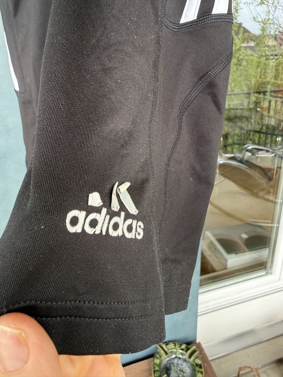 Adidas Pantaloni: Adidas Sport Shorts, Gr. S – Usato da Egg b. Zürich venduto da Flummi 1