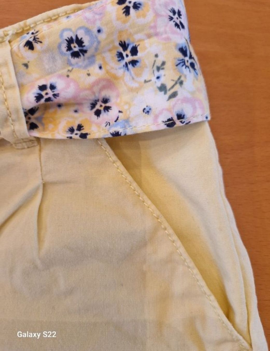 H&M Hosen: H&M Short, Gr. 116 – Gebraucht aus Muri b. Bern von rol_xtf8 2