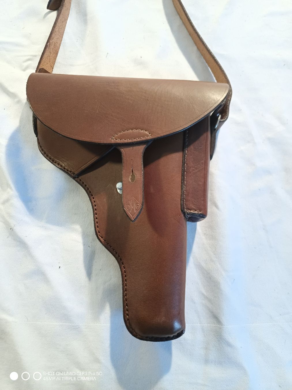 Sig Sauer Tiro a segno: Lederholster SIG 210 oder P49 Militär Pistole – Usato da Aarwangen venduto da to-hirschi