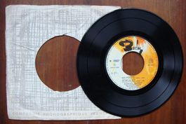 AUFRAY HUGUES - DOU WAKADOU - ON EST LES